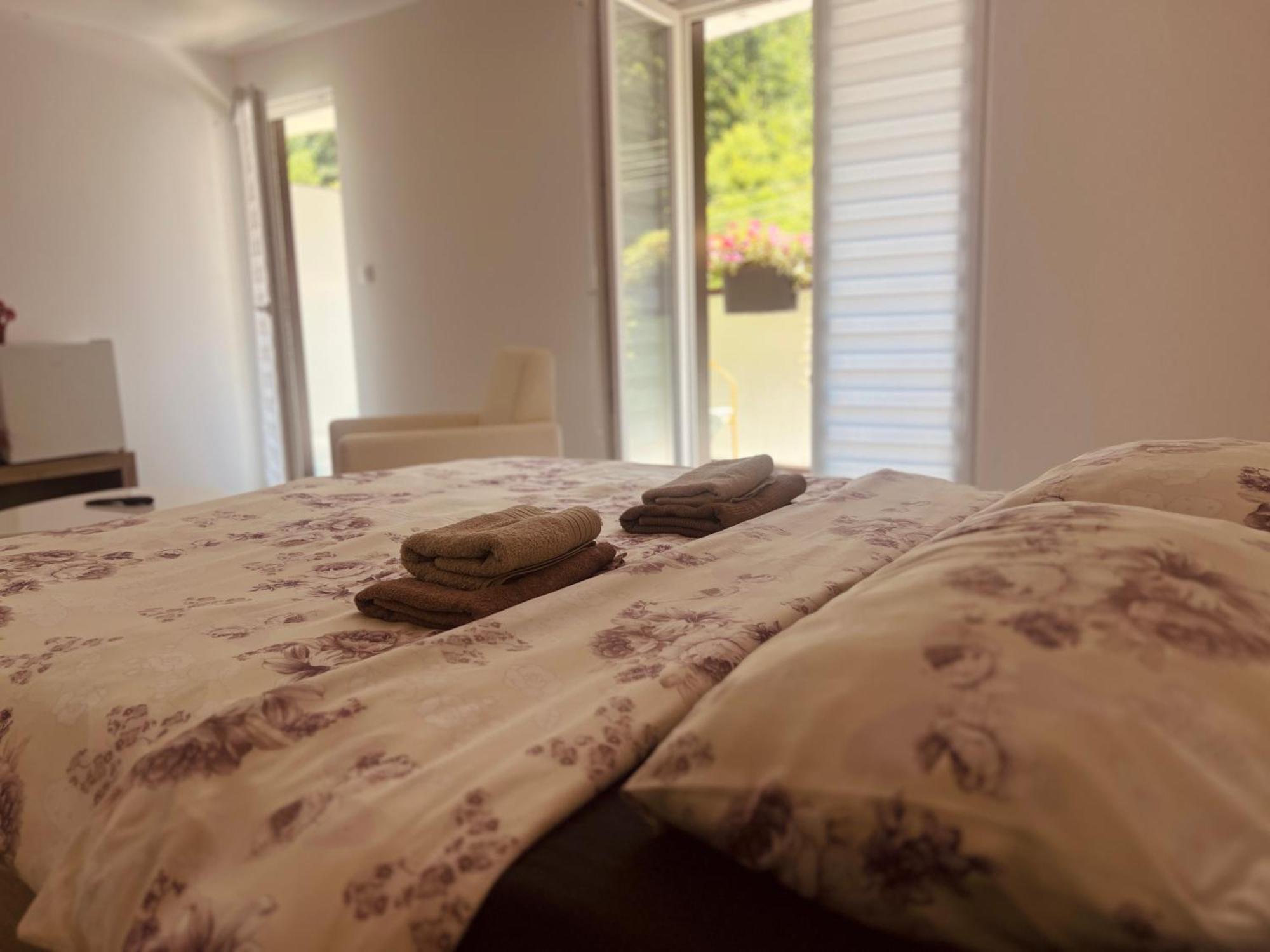 리바르스카 반야 Zeleni Dvor B&B 외부 사진